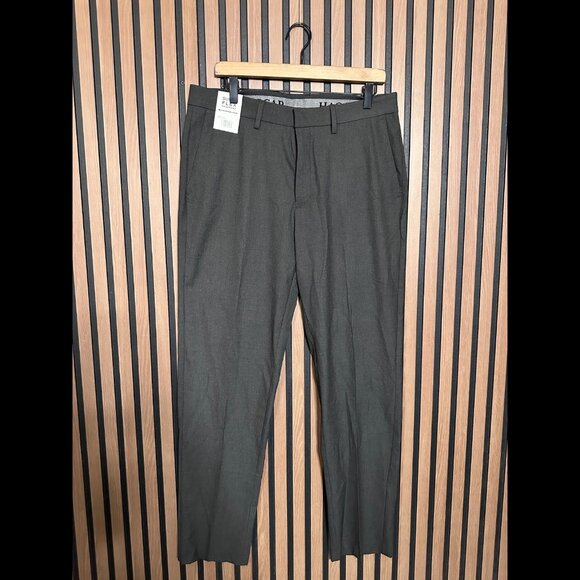 New Haggar Dress Pants 34 x 32 Mens Gray Slim Straight Super Flex Waistband - Picture 1 of 8